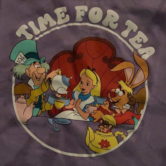 Alice in wonderland tank - Picture 2 of 4